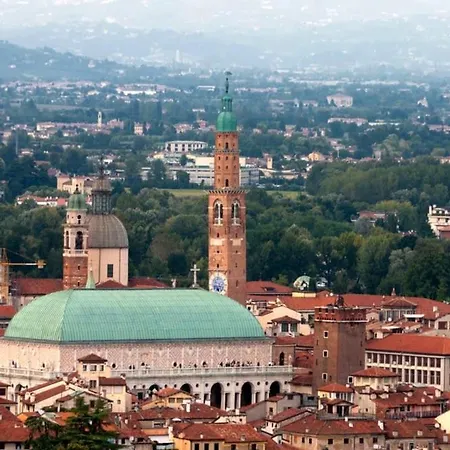 Apartment Kaloo - Comodi Fiera Di Padova, Con Un Pizzico Di Stile Padova