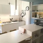 Comodo Fiera Di Padova, Con Stile - Kaloo