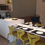 Lejlighed Comodo Fiera Di Padova, Con Stile - Kaloo
